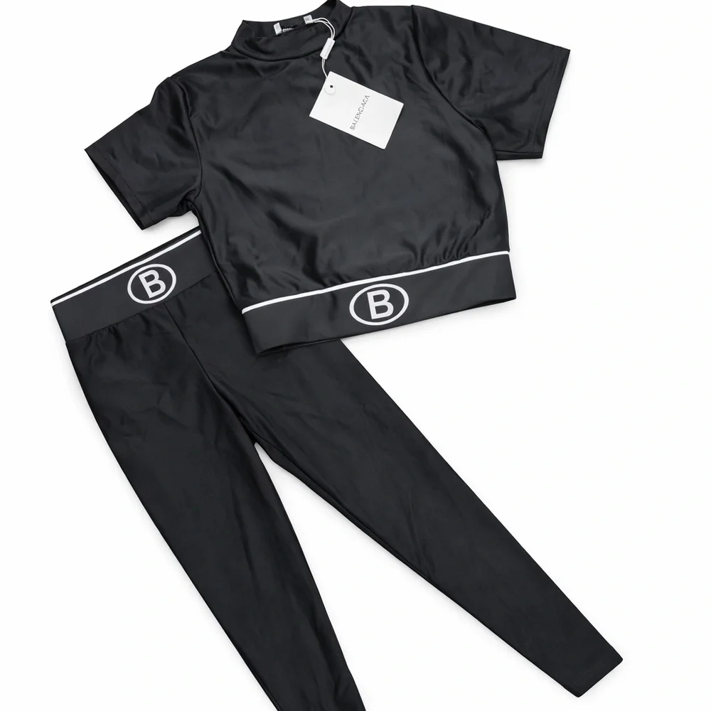 RARE Balenciaga Girls’ Yoga Set – Size S or Women’s XS – NWT Luxe Black 2-Piece - Picture 2 of 11